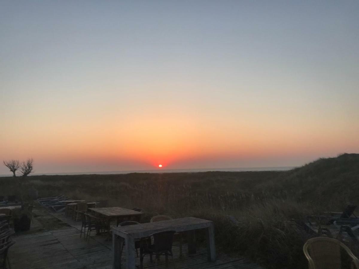 Strandlogement Om De Noord 스키모니쿠그섬 외부 사진